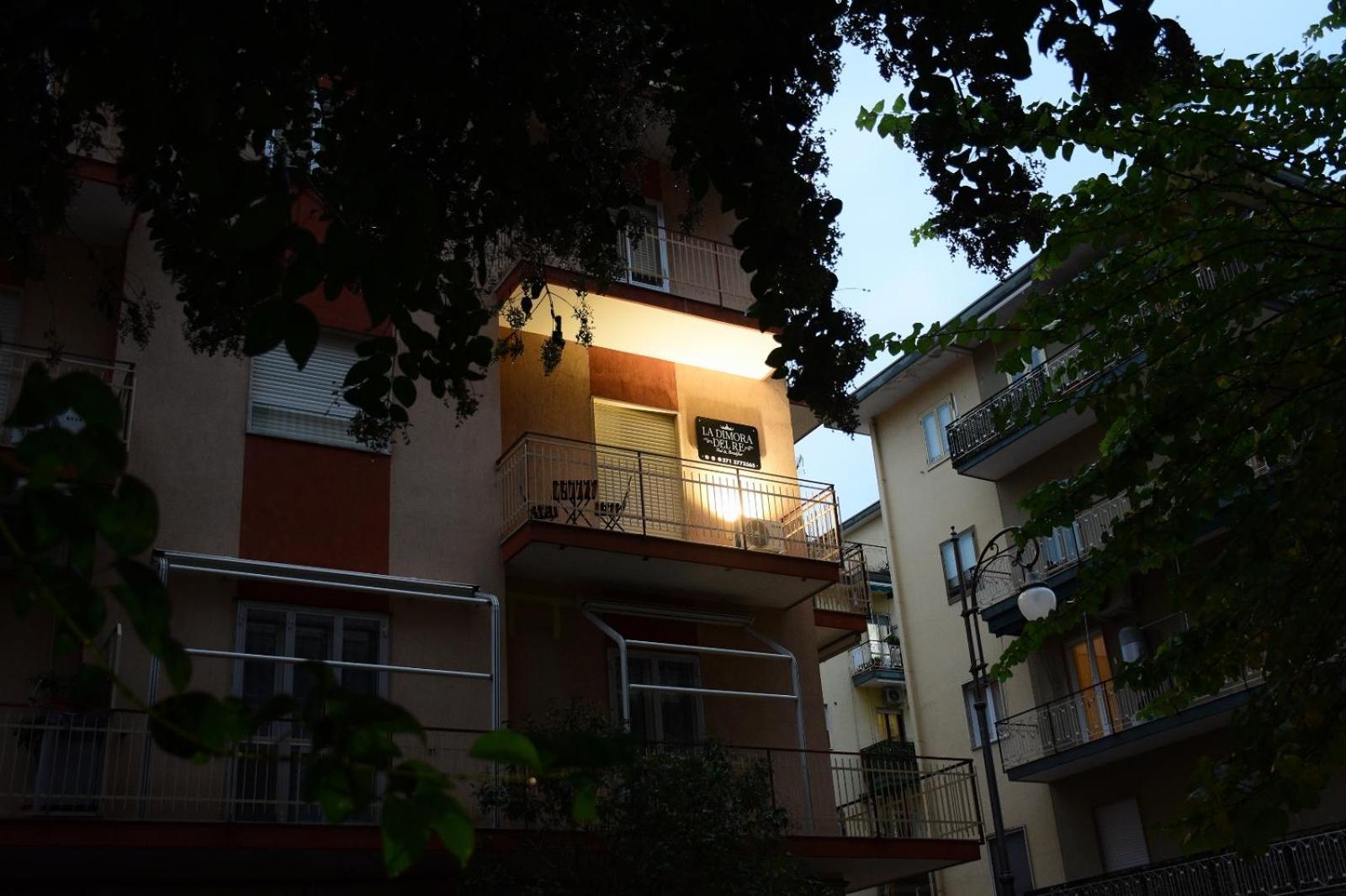 La Dimora Del Re Bed and Breakfast Salerno Buitenkant foto